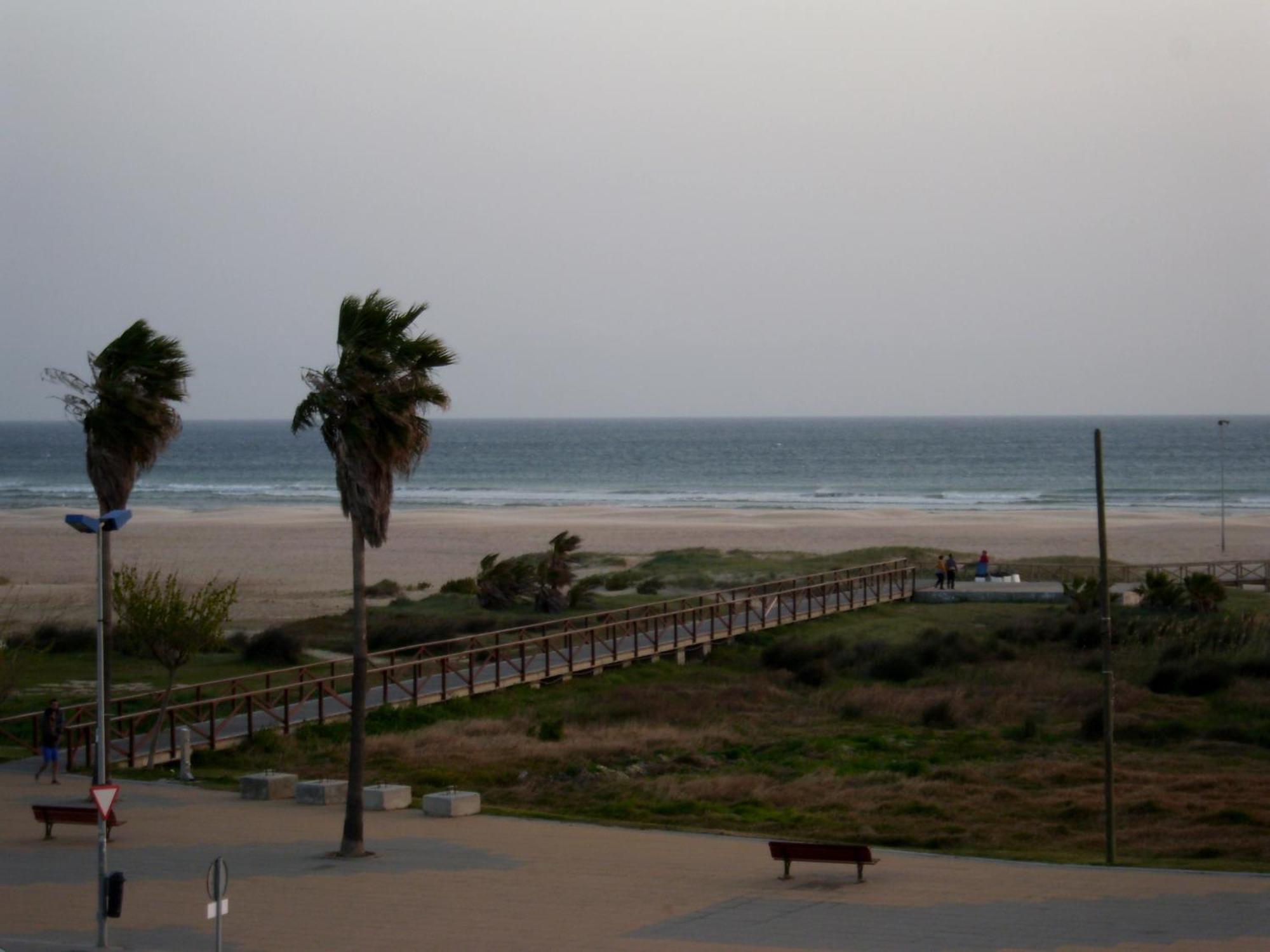 Hostal Sonrisa Del Mar Conil De La Frontera Zewnętrze zdjęcie
