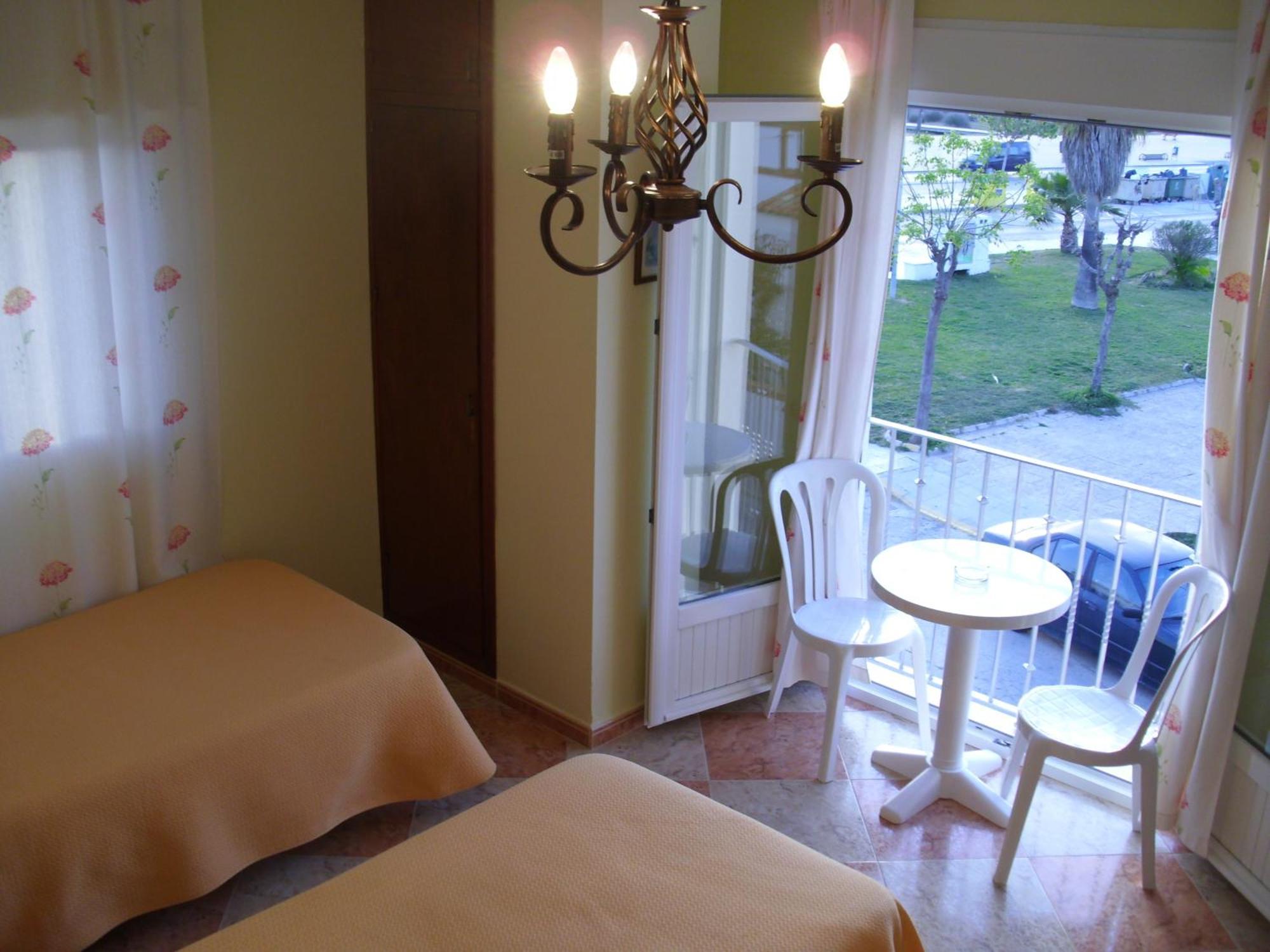 Hostal Sonrisa Del Mar Conil De La Frontera Zewnętrze zdjęcie